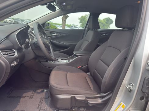 Used 2021 Chevrolet Malibu LS FWD image 15