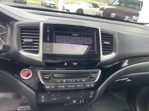 Used 2018 Honda Pilot Elite image 31