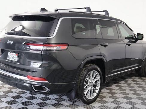 Used 2022 Jeep Grand Cherokee L Summit w/ Advanced Protech Group IV AWD/4WD image 4
