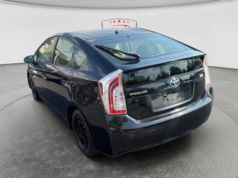 Used 2012 Toyota Prius Two FWD image 3
