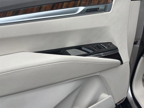 Used 2025 Cadillac Escalade Sport Platinum AWD/4WD image 8