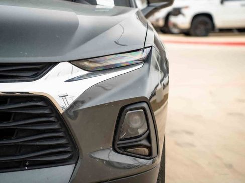 Used 2019 Chevrolet Blazer LT image 8