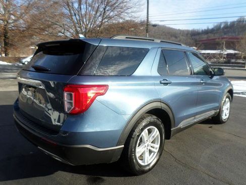 Used 2020 Ford Explorer XLT w/ Equipment Group 202A image 6