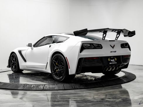 Used 2019 Chevrolet Corvette ZR1 image 12