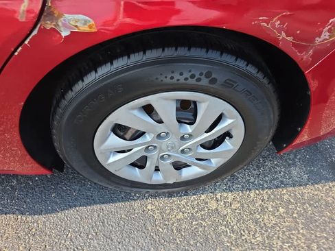 Used 2017 Hyundai Elantra SE FWD image 26