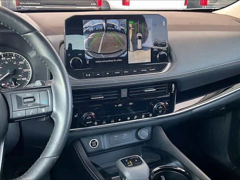 Certified 2023 Nissan Rogue SL w/ SL Premium Package image 5