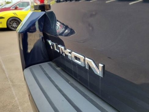 Used 2018 GMC Yukon SLT AWD/4WD image 28