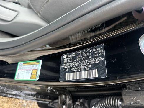 Used 2026 Hyundai Elantra Sport FWD image 27