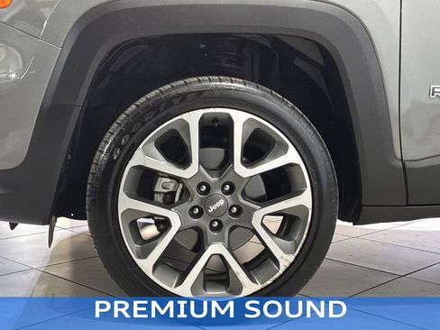 Used 2022 Jeep Renegade Limited w/ Sun, Sound & Wheels Group image 15