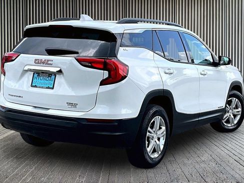 Used 2020 GMC Terrain SLT AWD/4WD image 13