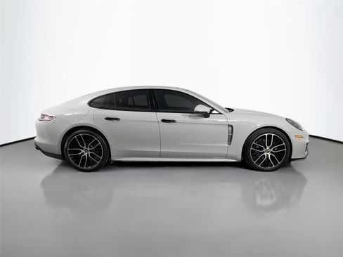 Certified 2023 Porsche Panamera Platinum Edition RWD image 8