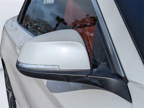 Used 2019 BMW 230i Convertible w/ Convenience Package image 11