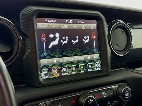 Used 2022 Jeep Wrangler Unlimited Sport image 16