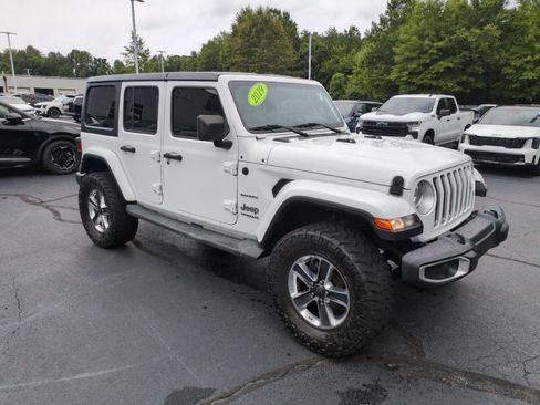 Used 2019 Jeep Wrangler Unlimited Sahara AWD/4WD image 1