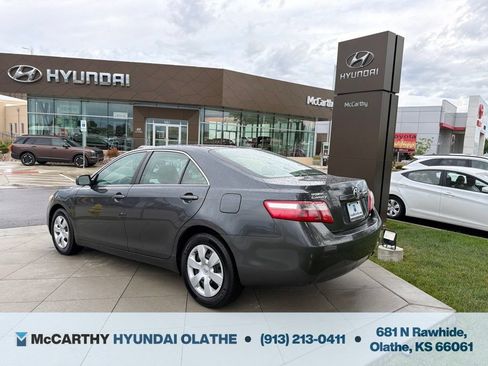 Used 2007 Toyota Camry CE FWD image 3