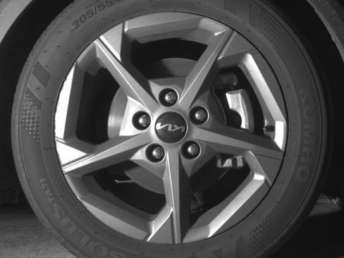 Used 2025 Kia K4 FWD image 13