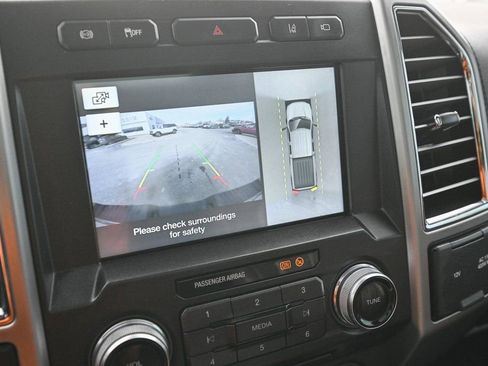 Used 2017 Ford F250 Platinum w/ Platinum Ultimate Package image 39