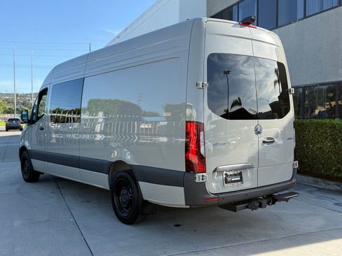 New 2026 Mercedes-Benz Sprinter 2500 image 9