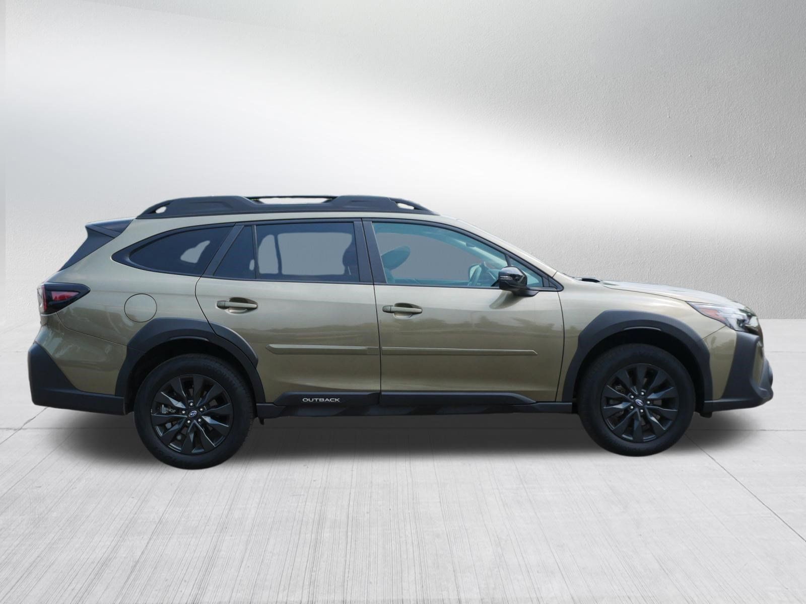 Used 2024 Subaru Outback Onyx Edition AWD/4WD image 8