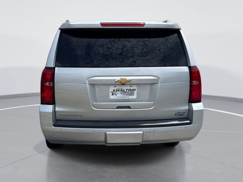 Used 2018 Chevrolet Suburban LT AWD/4WD image 7