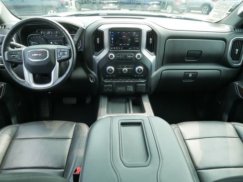 Used 2019 GMC Sierra 1500 SLT w/ SLT Premium Plus Package AWD/4WD image 10