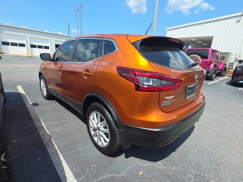 Used 2021 Nissan Rogue Sport S FWD image 4