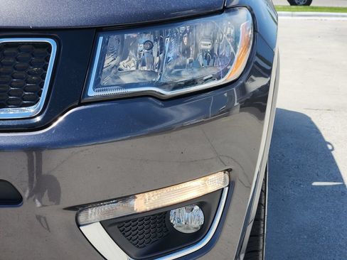 Used 2020 Jeep Compass Limited AWD/4WD image 32
