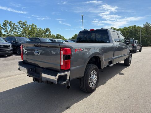 Used 2026 Ford F350 Lariat w/ Lariat Ultimate Package AWD/4WD image 3