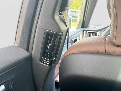 Used 2023 Volvo XC60 B5 Plus w/ Protection Package Premier image 28