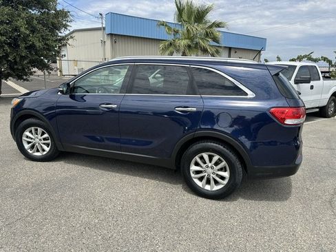 Used 2016 Kia Sorento LX FWD image 5