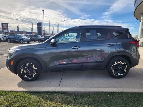 Certified 2025 Kia Seltos S image 8