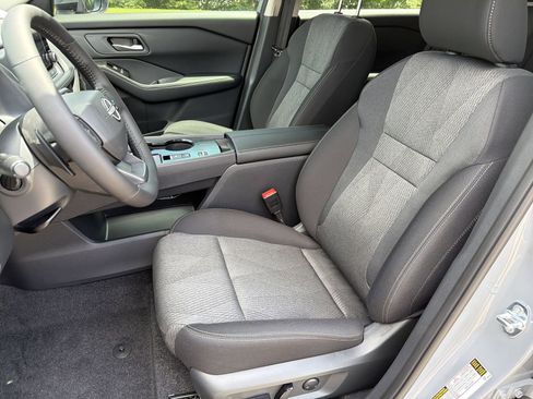 New 2026 Nissan Rogue SV FWD image 20