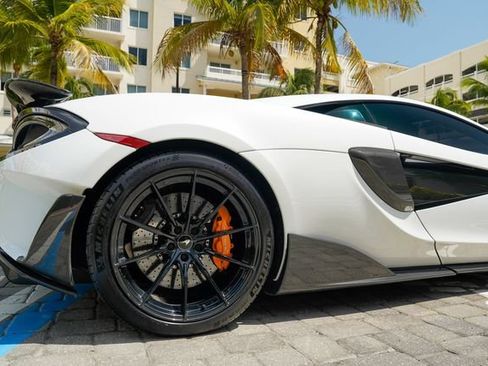 Used 2019 McLaren 600LT RWD image 29