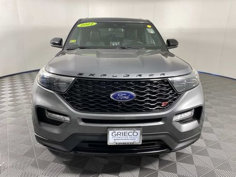 Used 2021 Ford Explorer ST w/ Equipment Group 401A AWD/4WD image 3