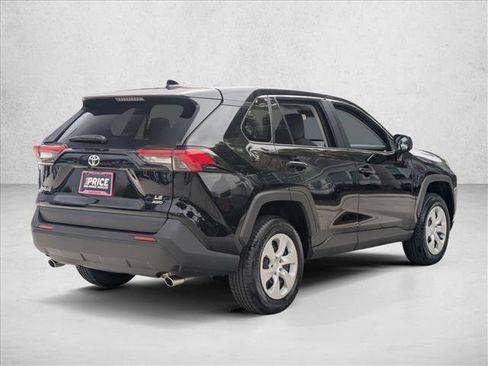 Used 2025 Toyota RAV4 LE image 5
