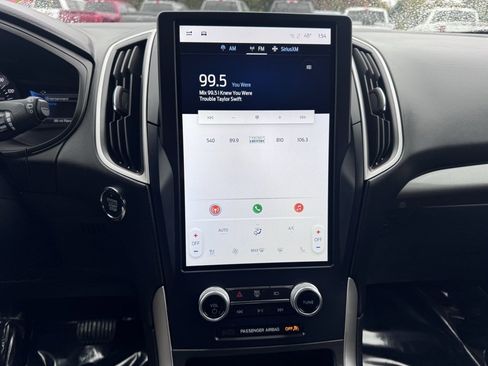 Used 2023 Ford Edge SEL w/ Convenience Package image 32