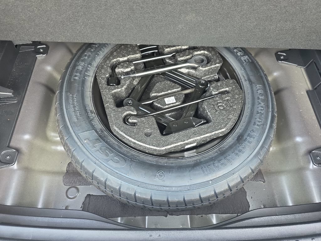 Used 2025 Hyundai Kona SEL FWD image 16