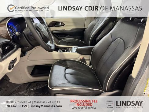 Used 2022 Chrysler Pacifica Limited FWD image 20