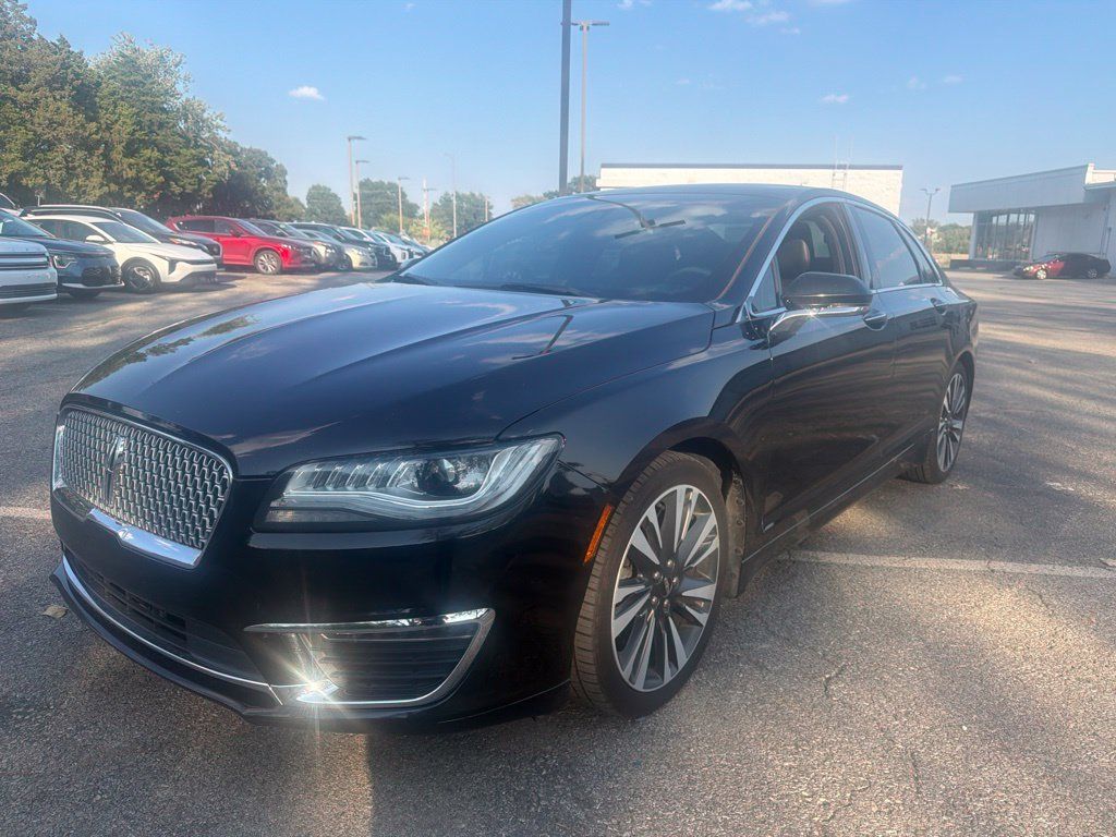 Used 2018 Lincoln MKZ Reserve w/ Climate Package AWD/4WD image 4