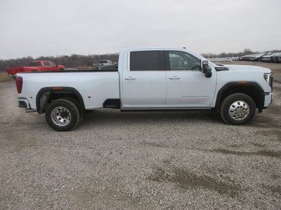 New 2026 GMC Sierra 3500 Denali Ultimate