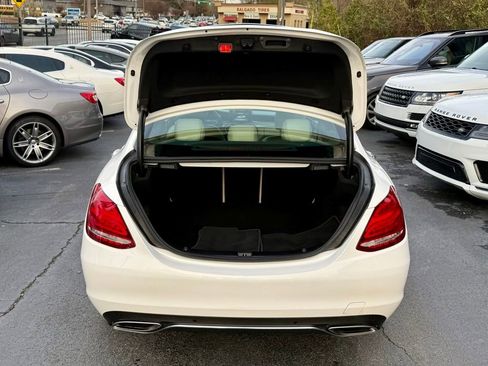 Used 2018 Mercedes-Benz C 300 C 300 image 11