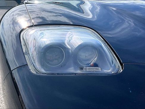 Used 2002 Chevrolet Corvette Coupe image 25