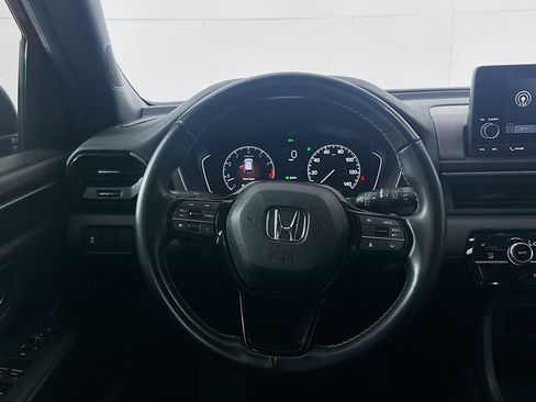 Used 2024 Honda Pilot Sport image 18