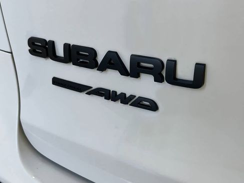 New 2025 Subaru Ascent Bronze Edition w/ Popular Package #2 image 9