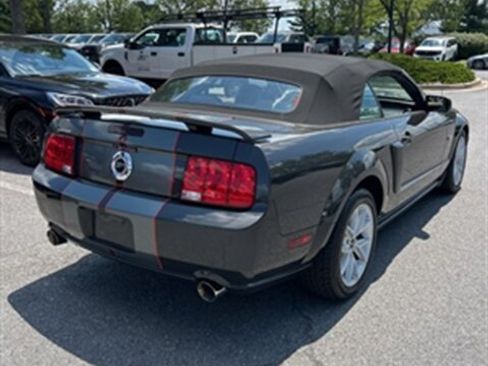Used 2008 Ford Mustang GT Premium RWD image 11