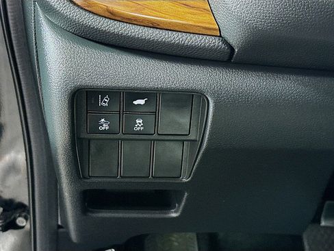 Used 2020 Honda CR-V Touring image 10