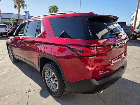 Certified 2023 Chevrolet Traverse LT image 4
