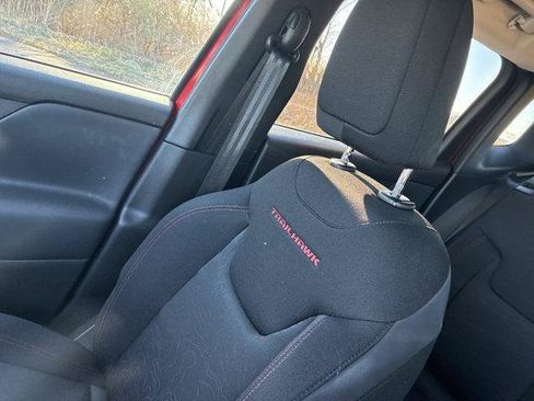 Certified 2020 Jeep Renegade Trailhawk image 33