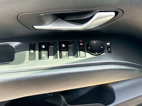 Certified 2025 Hyundai Tucson SEL FWD image 16