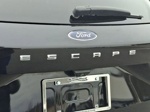Used 2022 Ford Escape SEL image 30